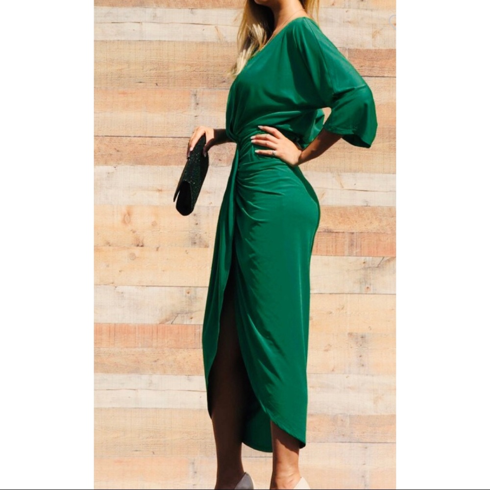 🔥 Chic Green Dress!! - Picture 2 of 3